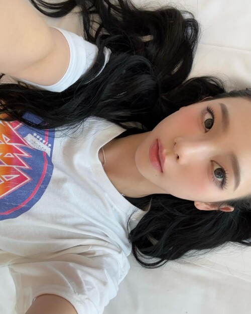 1000177275b4a063ac32c27887