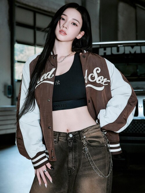 1000177281e9b5d4820f939a44