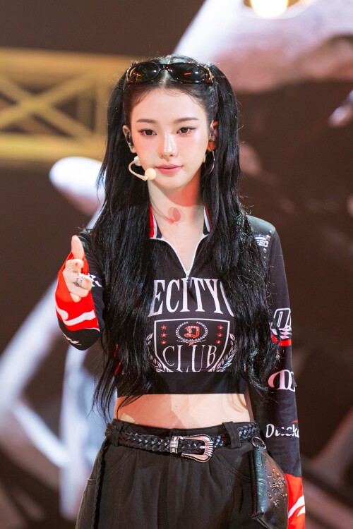 10001776142bdbcb88e0baa670