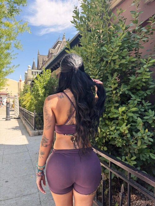 10001777787f7cfb062d9cc425