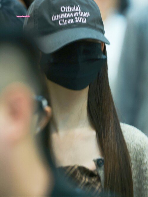 10001781022282a38d5b97a615