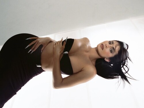 10001786298e310bee16774e7b