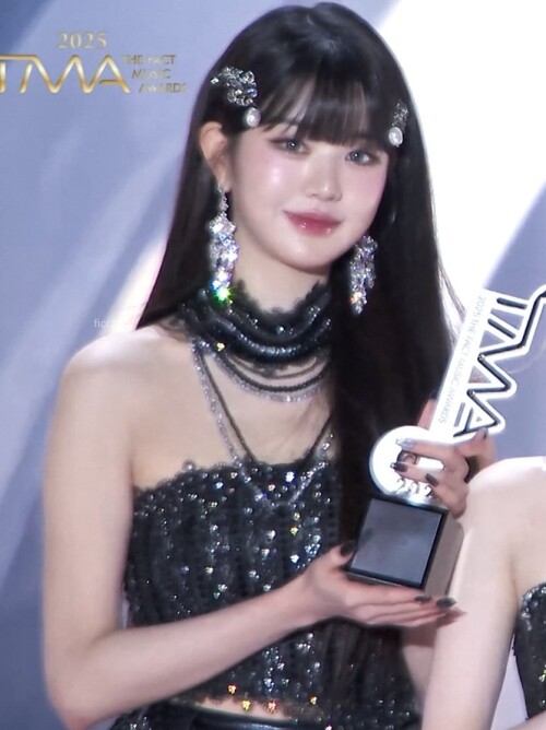 10001787069d60af0544baa78c