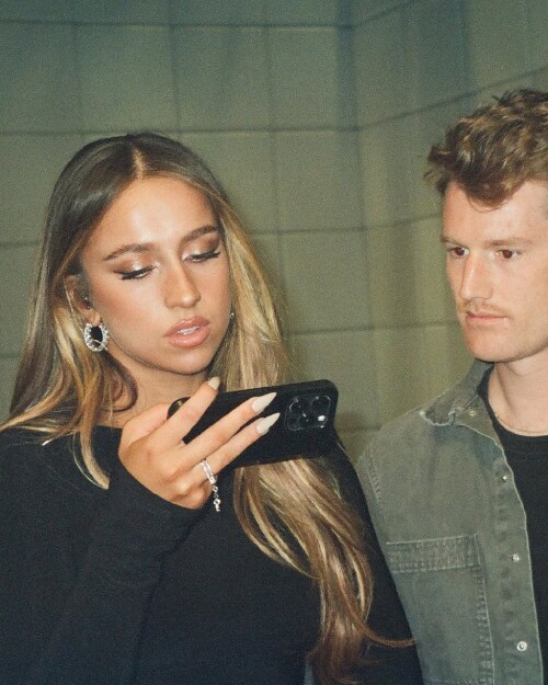 1000179981b325c1314e5dba84