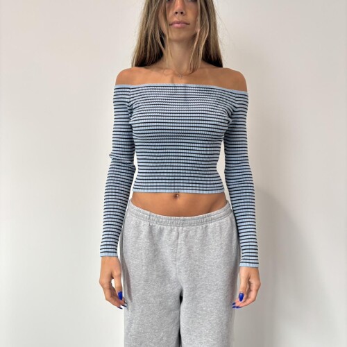 10001802522042e5772c61da34