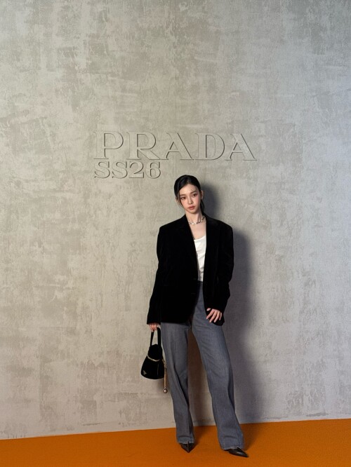 1000180455dd3f4ae3ba82e0eb