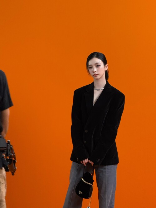 1000180458e2ac33717f07340b