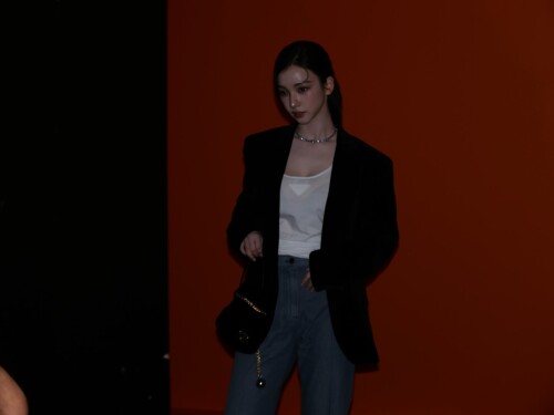 1000180470947d734c39ccde23