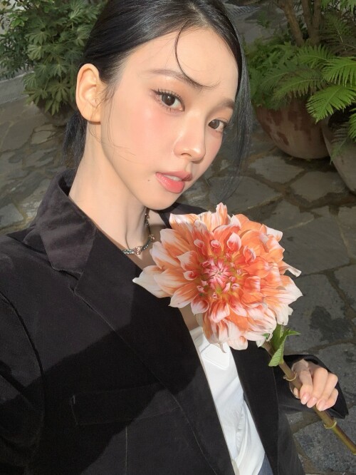 100018066396176a7335bec925