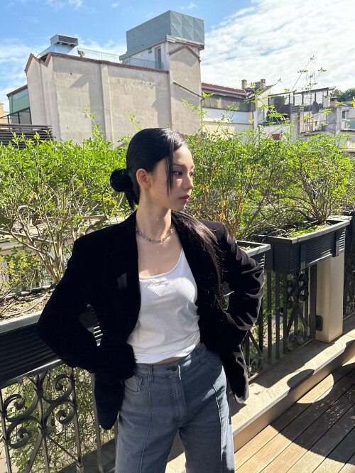 10001806715e501e5f375fc766