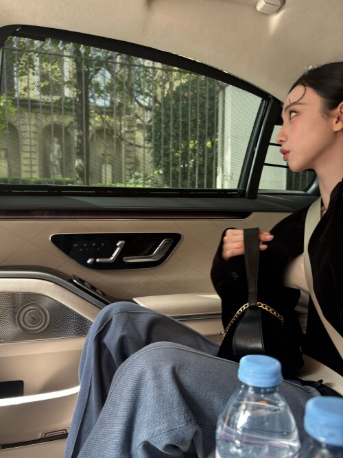 1000180673f63799c51b09adf0