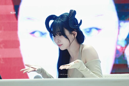 10001808051d671b4d1b9dbeaf