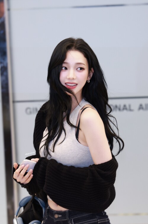 100018102108e8df1101d6f976