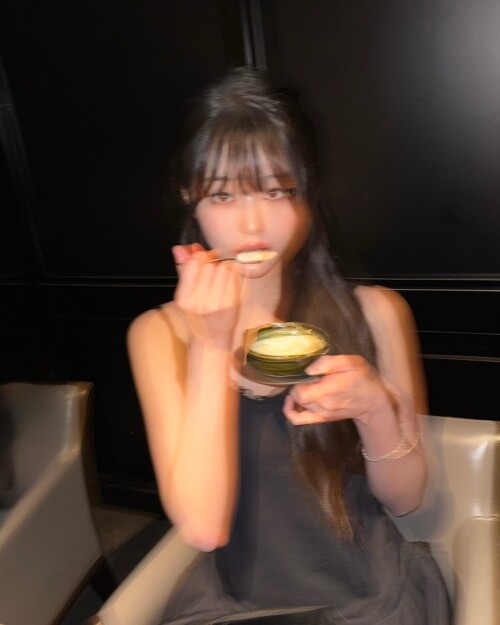 10001811218d7c235b4f68ca81