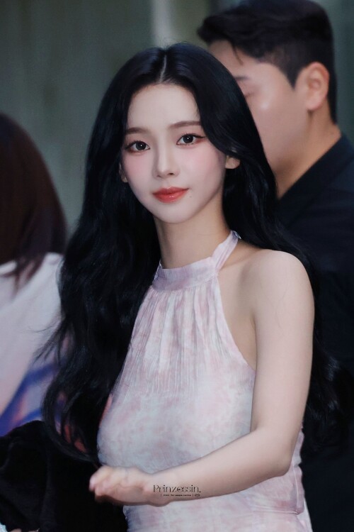 100018132241d45cf0965a86c3