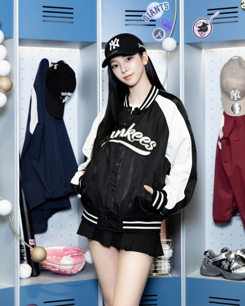 10001815315e69f678f57a927d