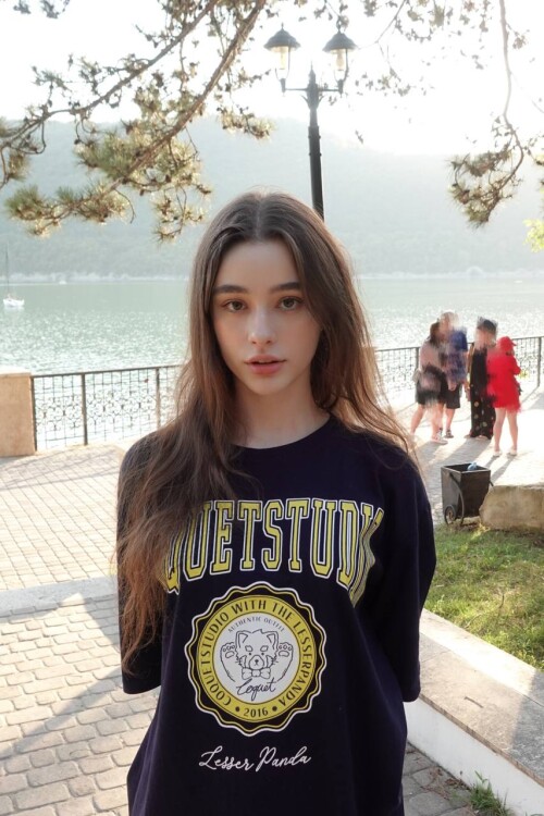 1000182766dcd9b43459f55df4