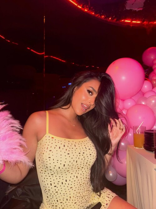 100018368596b62e727eb6a597