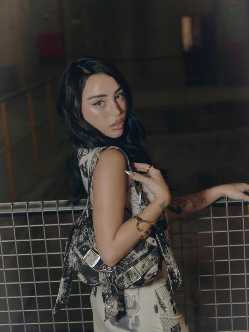 10001838376b15e0fda5efe841