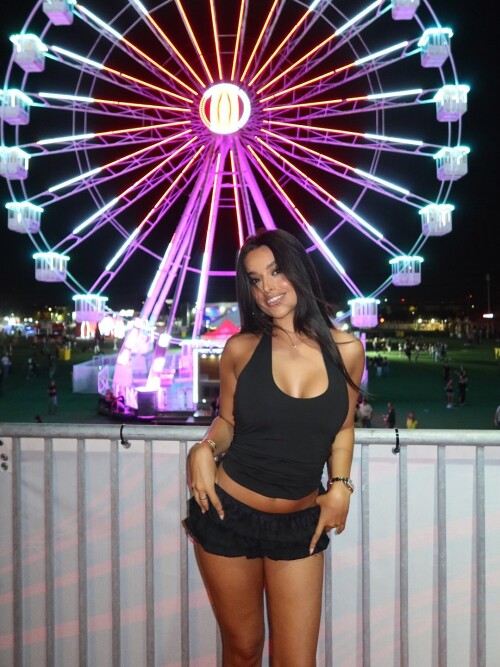 10001843657090a75297581cd6