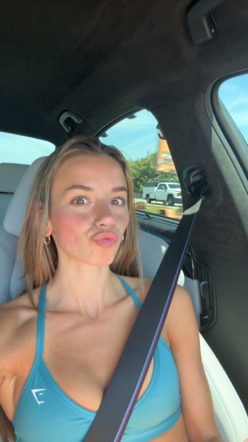 1000185507c0667ae77b1d3899