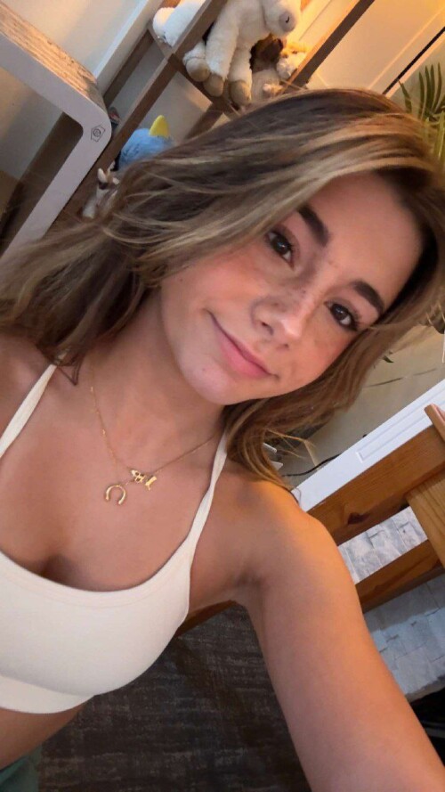 10001874957a3c188f2395d684