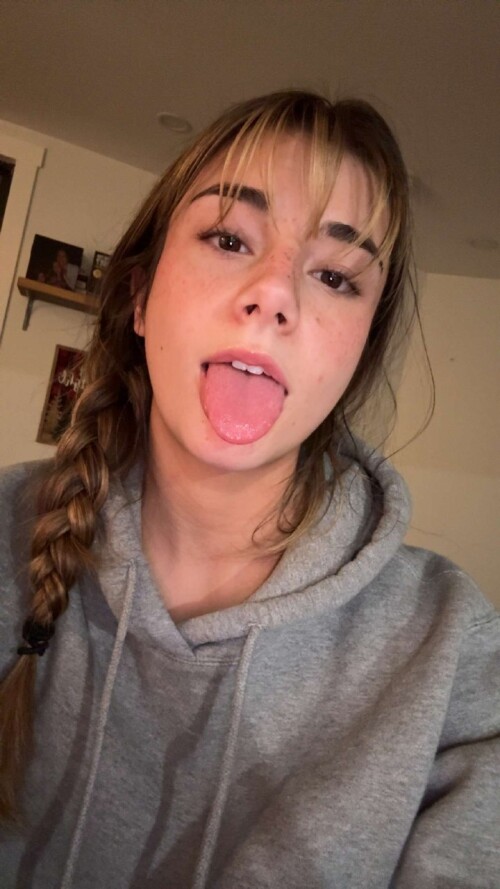 1000188908aaafef7986f4ee28