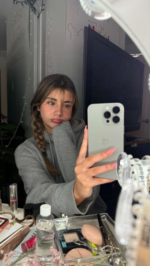 1000188909dd4fcfed6ec4ee3e