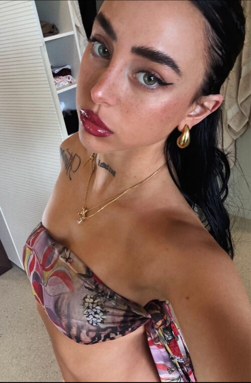 10001897684a40f2cf0573bd4e