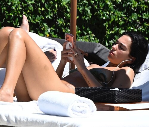 1000189810e4b0f5a03dc19477