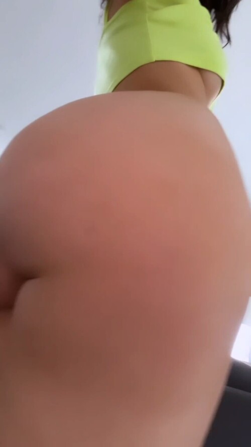 1000194137a7915d52c40388ed