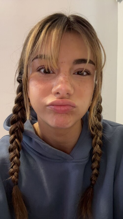 10001950682b84c796f1bef843