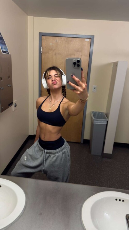 100019506961275ab8ee46842e