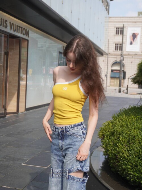 100019510604aac886a327028f