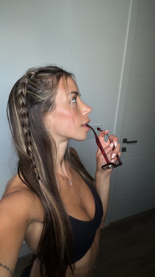 10001975268c61433cead007df