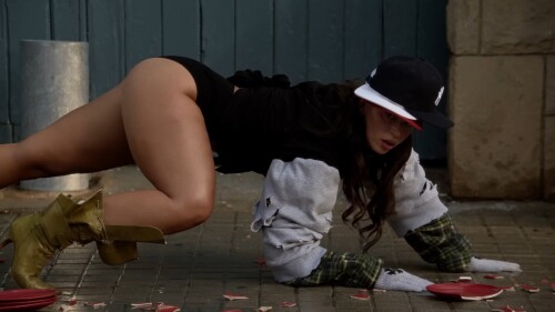 10001975846b77867515d49e38