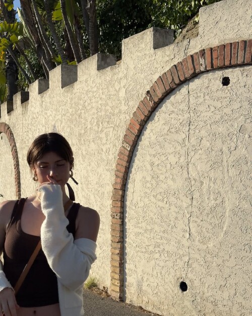 1000199631aa7b5efafe67d685