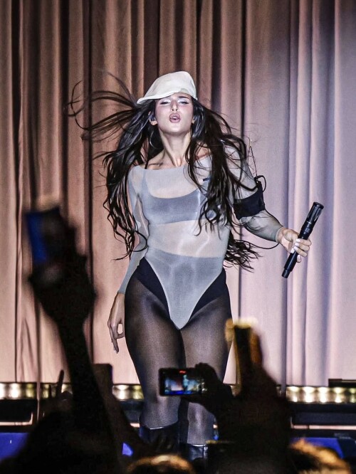 10002018957374cffaffbe55bf