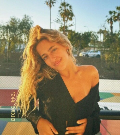 10002021625cda2a90ba1e20fe