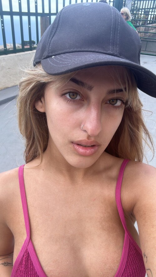 10002027131cc2f7095b716e4e