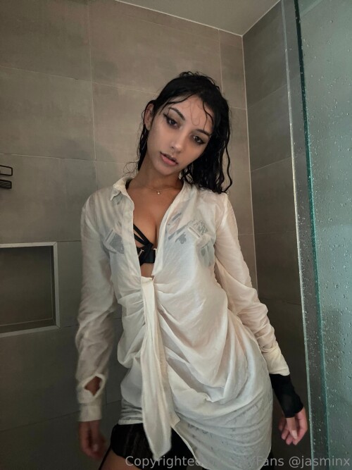 10002041864e1adebf81fb1733