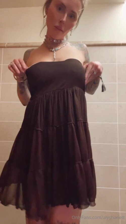 1000207944 16b75c9ce487a1b1b1