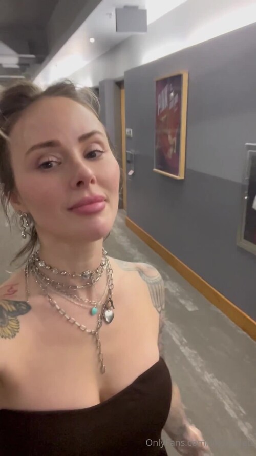 1000207944 50646481f18ceb268