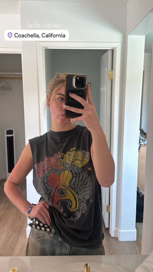 1000208727d1255b28f073761f