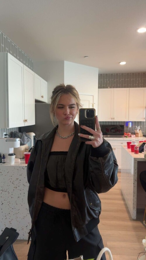 1000208753aa515a54f7af184e