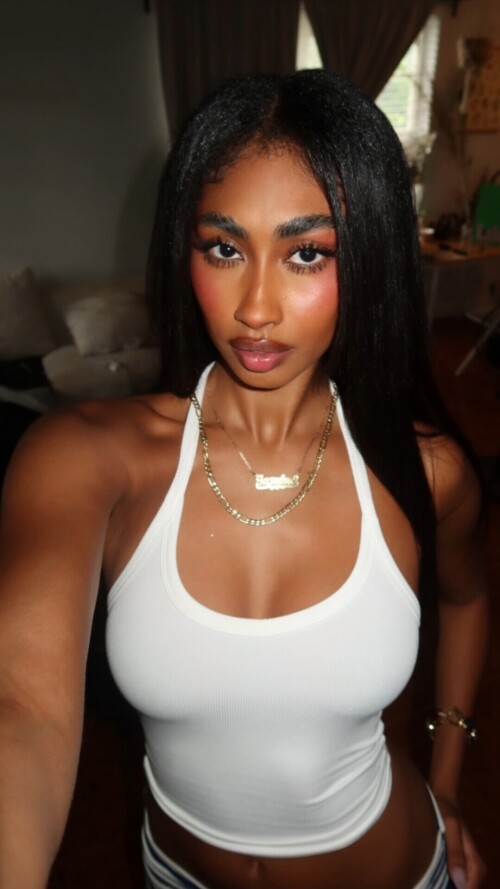 10002122942198c92857a2fcc3