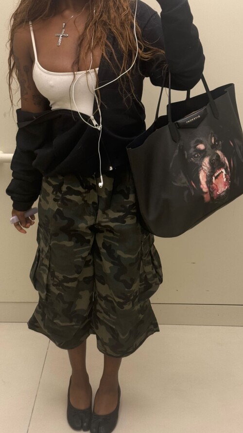 100021329182aaa65f7daa2db4