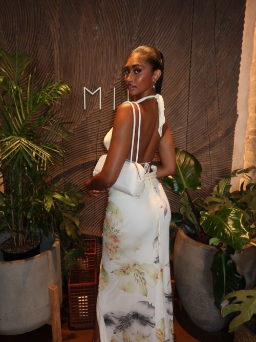 1000215955b766e0888f0b7c7b