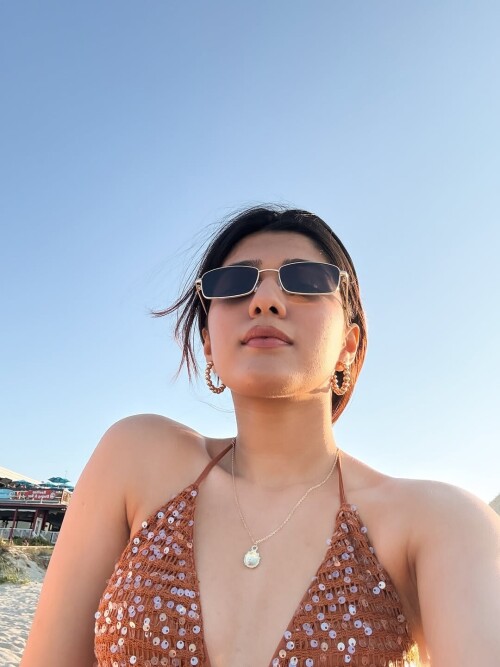 10002194593048e0b15b6abf67