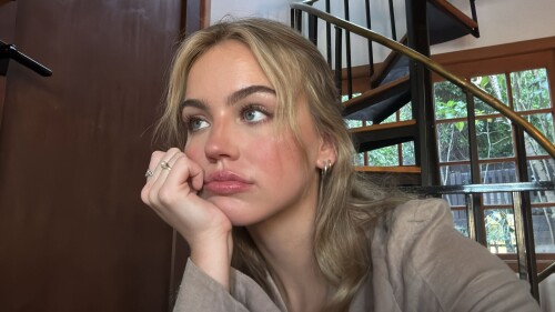 10002202063948c77b21ad065d